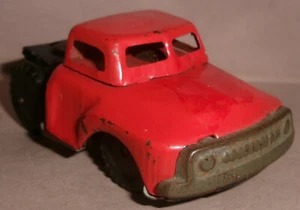 Vintage MARX LINEMAR red Tin Fiction TRACTOR for BURLINGTON, ALLSTATE Flat Load - Picture 1 of 10