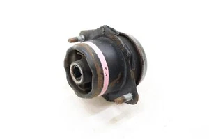 2015 - 2020 CHEVROLET TAHOE RIGHT OR LEFT BODY HOLD DOWN CUSHION MOUNT OEM - Foto 1 di 8