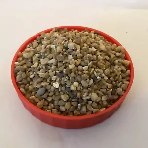 PIEDRA TOPPER MACETA NATURAL REAL 1800g DECORATIVO DORADO 3-5mm GRAVEL TOCADOR - Imagen 1 de 4