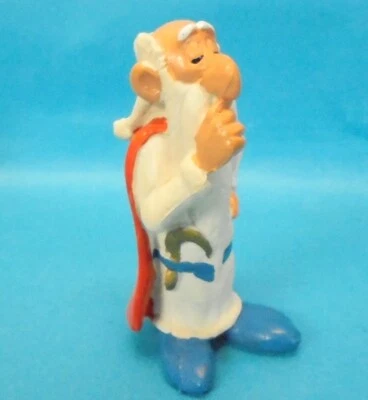 MIRACULIX Variante Umhang hellrot : Asterix - Serie COMICS FIGURAS SPAIN 1984/85 - Bild 1 von 3