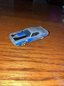 2013 Hot Wheels Showroom Falken Tire Cuda Silver Malaysia N4032 Blue Vented Hood - Picture 1 of 6