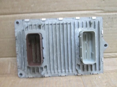 Módulo de control del motor Jeep Compass Patriot 11 2011 computadora ECM 68066800 Foto 1 de 4