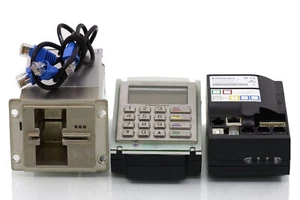 Hypercom Spire APU Compact B1 Pinpad / Kartenleser + Controller - P950-3002 - Picture 1 of 2