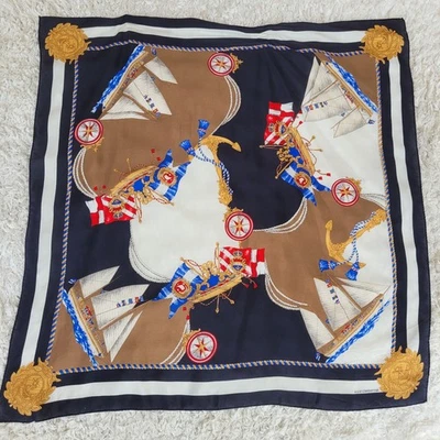 De Colección Liz Claiborne 100% Seda Náutica Regal Dinero Antiguo Moda Bufanda Cuadrada 32x30 Foto 1 de 4