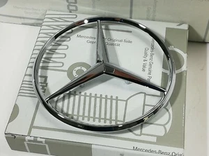 Mercedes W126 Clase S original portón trasero estrella emblema maletero 1267580158 - Imagen 1 de 8