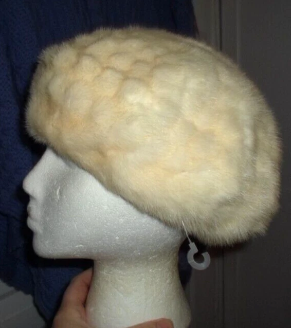 Boina de visón genuina o sombrero Tam marfil forrado vintage elástico (impecable) Foto 1 de 4