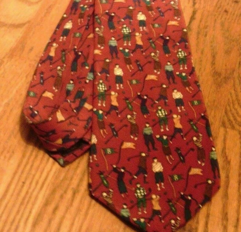 Golf Necktie~USED~Vintage Retro Golfers~100% Red Silk Van Heusen 417~Golfing Tie Cover
