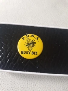 PDSA Busy Bee Vintage Badge - Picture 1 of 3