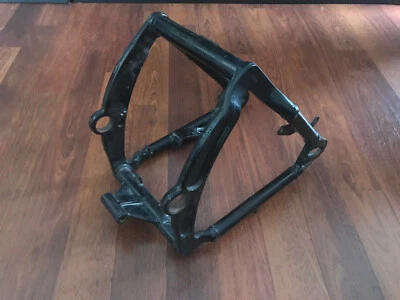 Braço oscilante Harley Davidson 2000-2007 Softail fabricante de equipamento original 48423-00 - Imagem 1 de 4