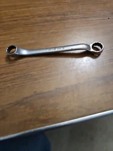 Snap-On XS1416 - 7/16–1/2" 12-Point SAE Flank Drive Short 10° Offset Box Wrench - Picture 1 of 6