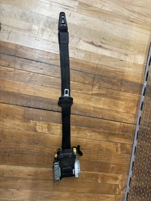 2009-2014 AUDI A4 QUATTRO - Front LEFT Seatbelt / SEAT BELT Retractor - Изображение 1 из 2