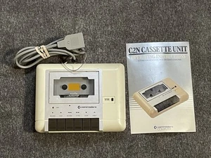 Vintage Commodore C2N Cassette Tape Drive Datasette mit Handbuch ungetestet - Bild 1 von 9