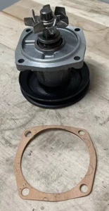New Old Stock Engine Water Pump Part #131-0333. - Bild 1 von 11