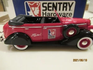 1:28 Liberty Classics by Spec Cast 1936 Dodge Convertible Sedan bank - Picture 1 of 8