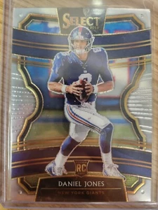 2019 Panini Select Football Silver Prizm Rookie #16 Daniel Jones - Picture 1 of 2