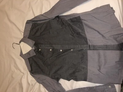 Camisa Forever 21 Gris Talla L Para Hombre Mangas Largas Botón Delantero Foto 1 de 2