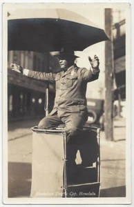 1920er Honolulu, Hawaii - ECHTFOTO Polizei Verkehrspolizist - Vintage Postkarte - Bild 1 von 2