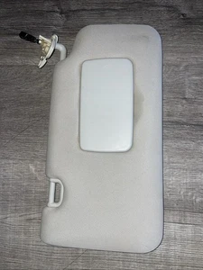 Sun Visor SUBARU FORESTER Right 19 20 21 22 23 24 87 OEM - Picture 1 of 4