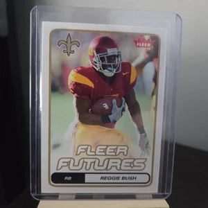 2006 Fleer Reggie Bush Rookie Card - Picture 1 of 2