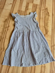 H&M Mädchen Kleid blau weiß gestreift Baumwolle 134 140 - Bild 1 von 2