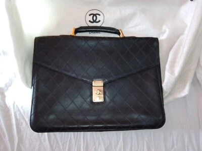 Chanel Borsa Porta Documenti Anni 80 In Ottime Condizioni Come Nuova - Immagine 1 di 4