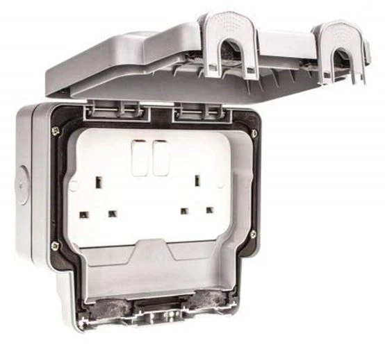 MK Electric Switched Electrical Socket, Type G - British, 13A, Flush Mount, IP66 - Image 1 of 1