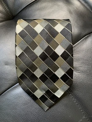 Valerio Garati Silk Tie Necktie Black/Gray/Brown/Tan Geometric 4"x57" - Image 1 of 4
