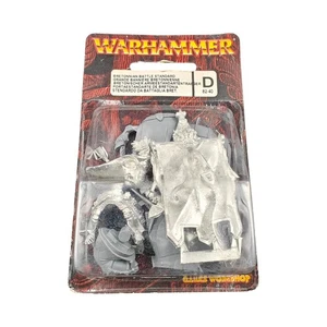 Bretonnian Battle Standard Sealed Warhammer Vintage Metal 2000 - Picture 1 of 6