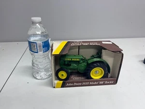 John Deere 1935 Model BR Tractor - Picture 1 of 6