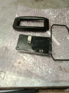 MEDALLION SHUTTER CONTROL 1539-10205-01 - Picture 1 of 2