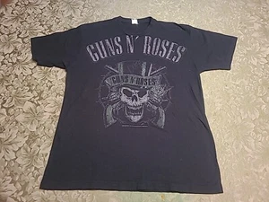 Duff Mckegan Signed Autographed Guns n Roses 2006 Shirt Black Revolvers - Picture 1 of 6