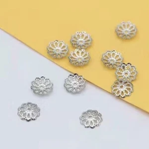 100Pcs Petal Spacer Loose Charm Metal Beads DIY Jewelry Finding Silver 7mm - Foto 1 di 19