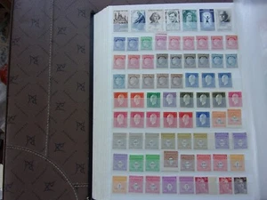 FRANKREICH - 73 Briefmarken n* MH (B1) - Bild 1 von 1