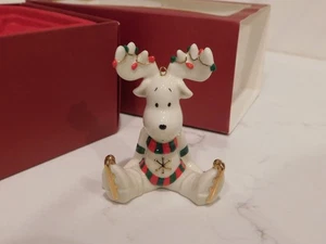 Lenox Feliz Alcecapades Adorno en Caja Porcelana Fina Navidad - Holiday Coll - Imagen 1 de 6