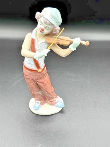 LLADRO Utopia - 8239 - Bohemian Melodies - Excellent No Box - Picture 1 of 6