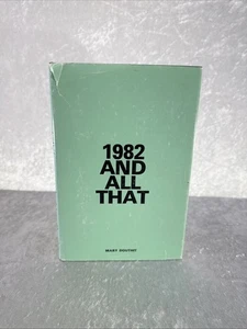 1982 AND ALL THAT by Mary Douthit - 1982 - Limited 1st edition Collectors - Foto 1 di 9