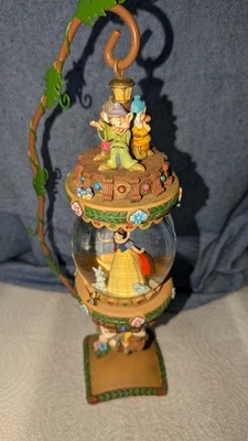 Globo colgante Blancanieves y los siete enanitos de Disney Foto 1 de 4