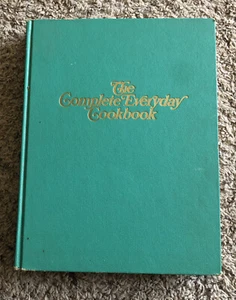Vintage 1971 The Complete Everyday Cookbook Hardcover Recipes Book - Picture 1 of 3