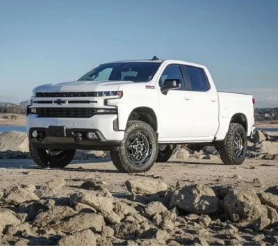 Kit de elevación ReadyLIFT 19-24 para Chevrolet Silverado para GMC Sierra 1500 4" SST Foto 1 de 2