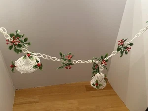Vintage White Plastic Christmas Garland - Picture 1 of 3