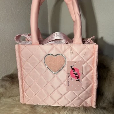 Nuevo con etiquetas Bolso de Nylon Betsey Johnson con Correa Bandolera - Corazón - Bonito Rubor Foto 1 de 4