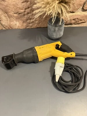 DEWALT DWE305-LX 110V Reciprocating Saw - Image 1 of 4