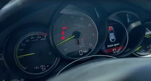 2014-2016 PORSCHE PANAMERA HYBRID INSTRUMENT SPEEDOMETER GAUGE CLUSTER OEM 44kmi - Picture 1 of 12