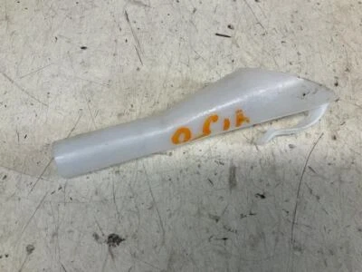 15 16 17 18 19 Lincoln MKC Select Fuel Filler cuello de emergencia S Foto 1 de 4