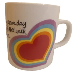 Tazza da tè caffè Avon The Love 1983 cuore arcobaleno vintage orgoglio usata - Foto 1 di 9