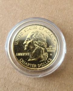 2001  D Rhode Island Gold Plated State Quarter - Picture 1 of 2