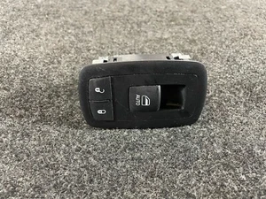 DODGE CHALLENGER SRT 6.4L 2015-2020 OEM PASSENGER RIGHT DOOR WINDOW SWITCH 51K - Picture 1 of 3