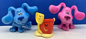 2019 Just Play Set of 3 Blues Clues Toys - Blue, Magenta, Shovel & Pail - Picture 1 of 8