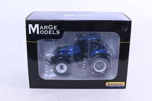 1/32 New Holland Genesis T8.435 SmartTrax Blue Power - Picture 1 of 2
