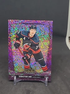 2024-25 o-pee-chee platinum sebastian aho violet pixels /299 - Picture 1 of 2